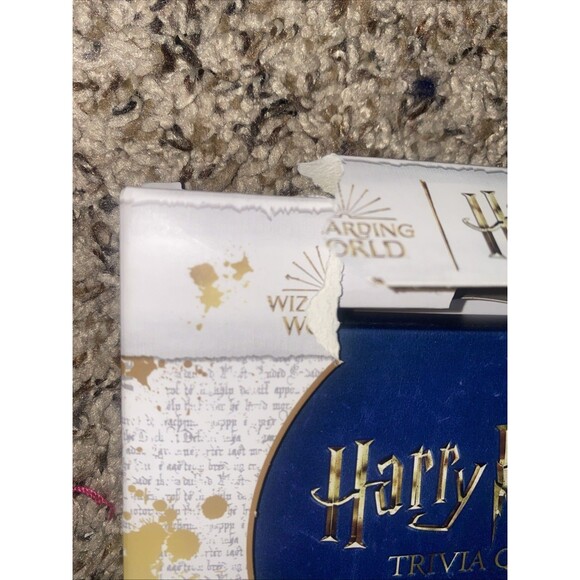 Harry Potter Trivia Quiz Game 50 Cards 200 Questions Ages 8+ .NEW SEALED - Picture 3 of 3